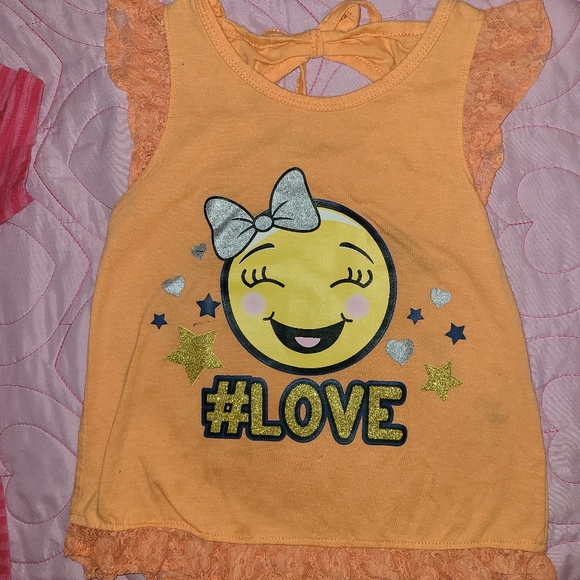 Girls 5t shirts - Picture 7 of 7